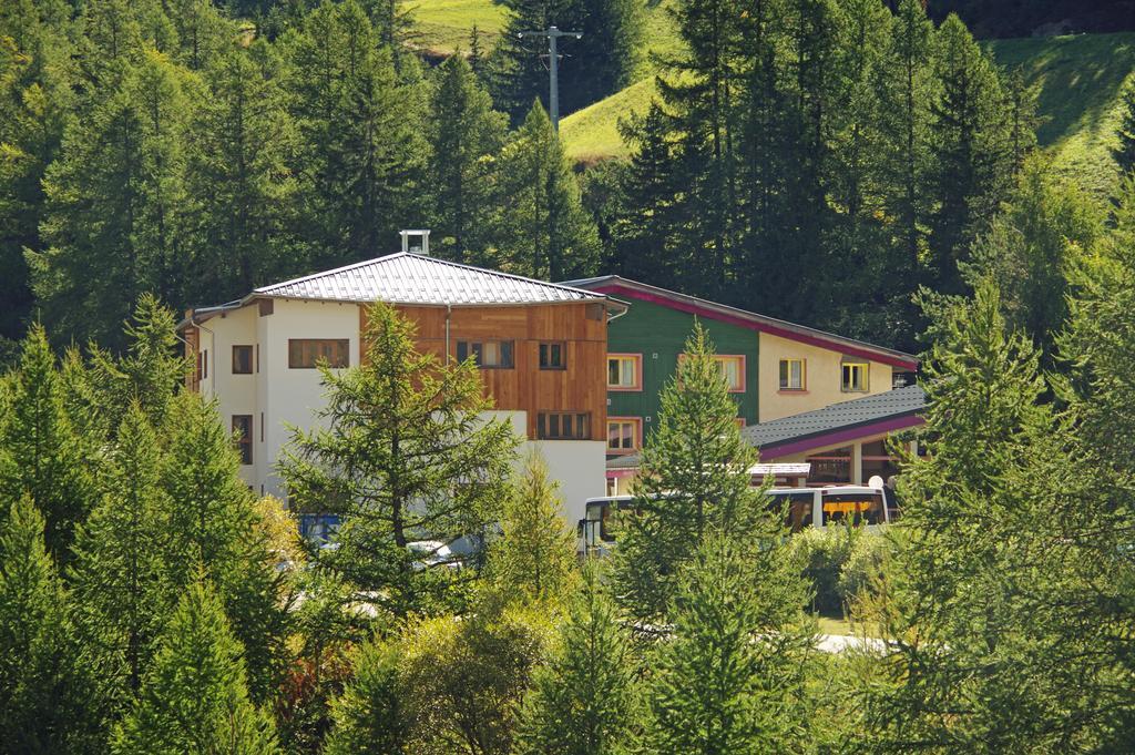Cis-Ethic Etapes De Val Cenis Lanslebourg-Mont-Cenis Exterior foto